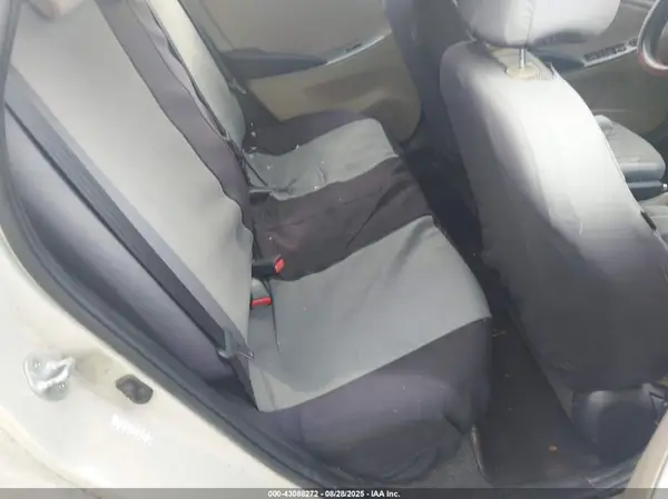 KMHCT4AE4GU965982 2016 HYUNDAI ACCENT - Image 8