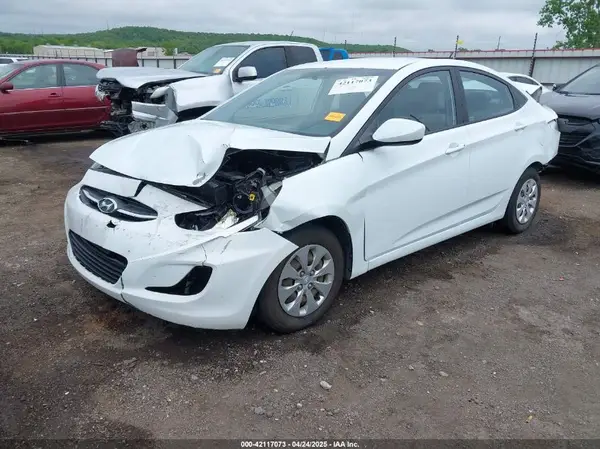 KMHCT4AE4GU966212 2016 HYUNDAI ACCENT - Image 2