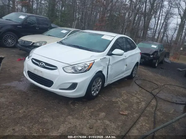 KMHCT4AE4GU971331 2016 HYUNDAI ACCENT - Image 2