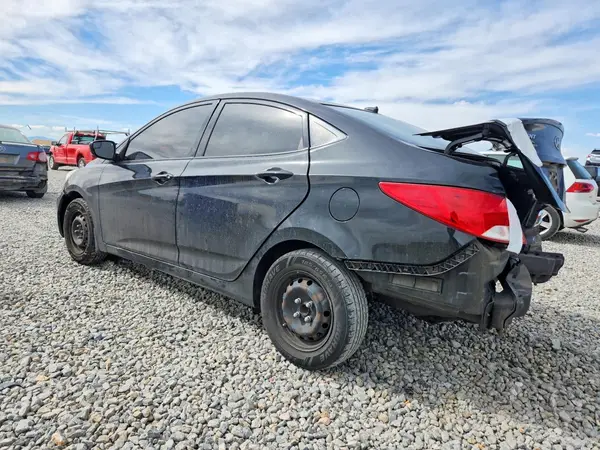 KMHCT4AE4GU973189 2016 HYUNDAI ACCENT - Image 2