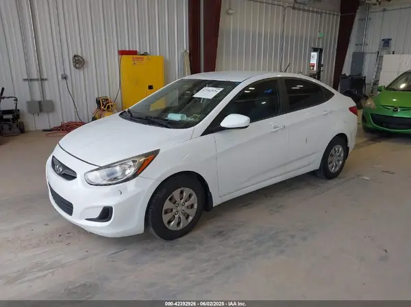 KMHCT4AE4GU989554 2016 HYUNDAI ACCENT - Image 2