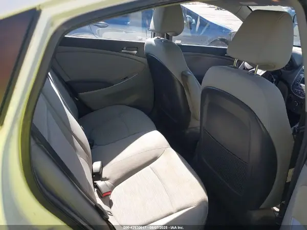 KMHCT4AE4HU170528 2017 HYUNDAI ACCENT - Image 8