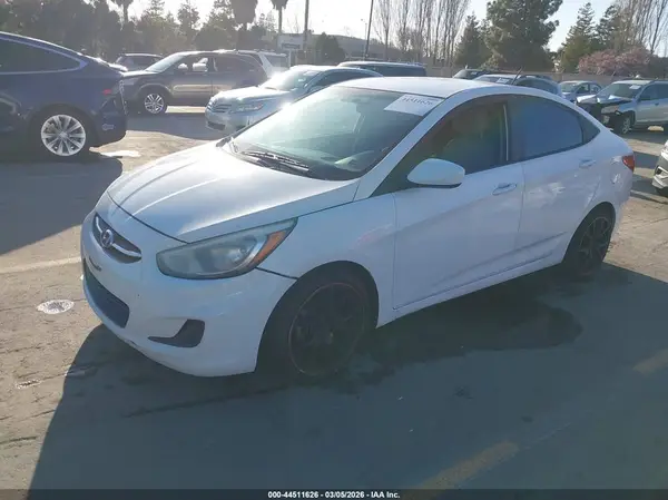 KMHCT4AE4HU171453 2017 HYUNDAI ACCENT - Image 2