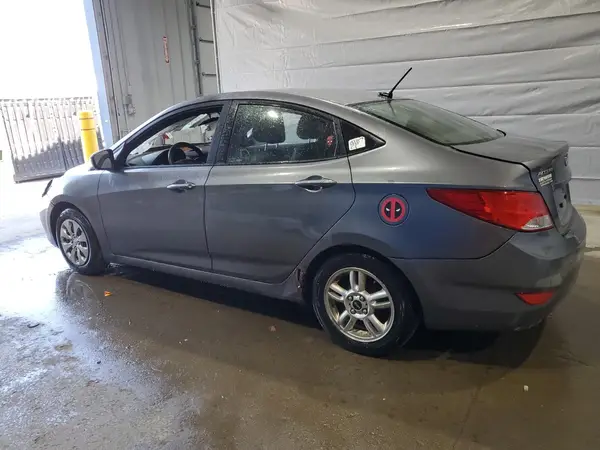 KMHCT4AE4HU173493 2017 HYUNDAI ACCENT - Image 2