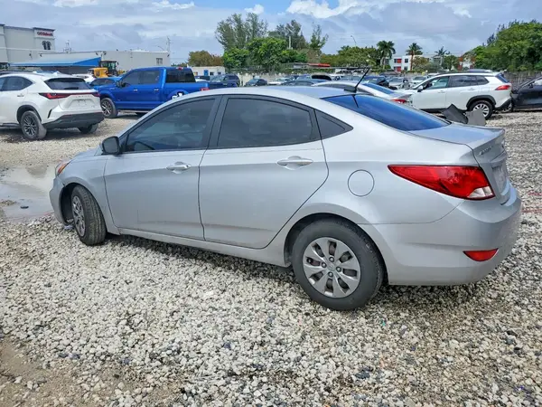 KMHCT4AE4HU218593 2017 HYUNDAI ACCENT - Image 2