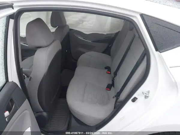 KMHCT4AE4HU254865 2017 HYUNDAI ACCENT - Image 8