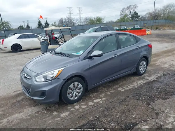 KMHCT4AE4HU270581 2017 HYUNDAI ACCENT - Image 2
