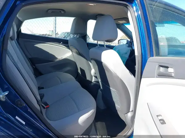 KMHCT4AE4HU270970 2017 HYUNDAI ACCENT - Image 8
