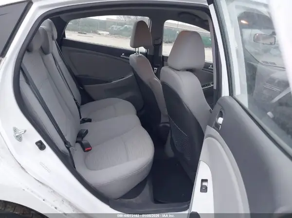 KMHCT4AE4HU271228 2017 HYUNDAI ACCENT - Image 8