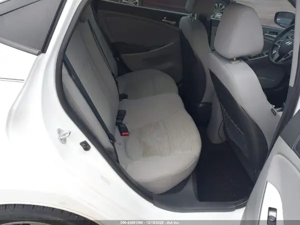 KMHCT4AE4HU271407 2017 HYUNDAI ACCENT - Image 8