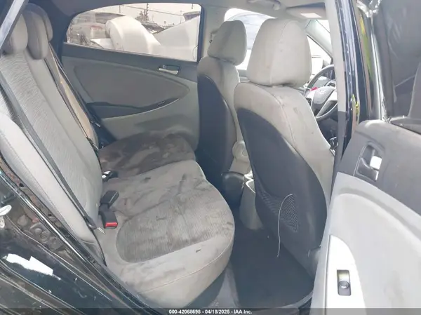 KMHCT4AE4HU273853 2017 HYUNDAI ACCENT - Image 8