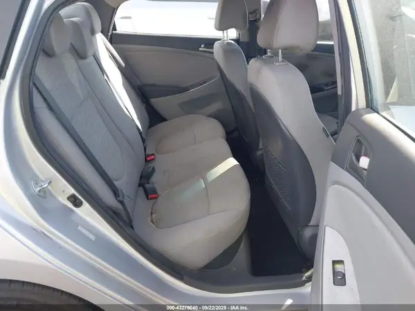KMHCT4AE4HU274470 2017 HYUNDAI ACCENT - Image 8