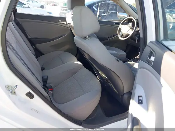 KMHCT4AE4HU276980 2017 HYUNDAI ACCENT - Image 8