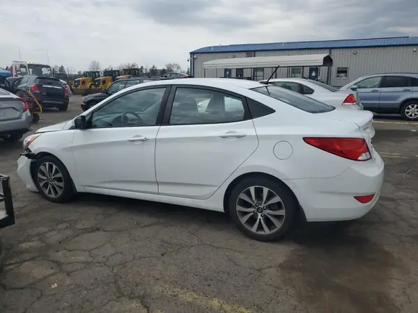 KMHCT4AE4HU282861 2017 HYUNDAI ACCENT - Image 2