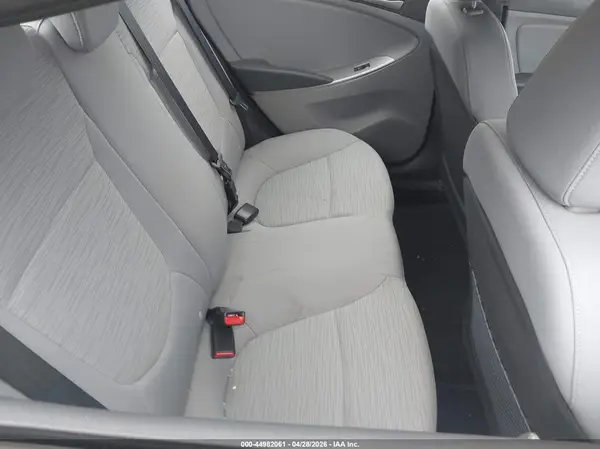 KMHCT4AE4HU284464 2017 HYUNDAI ACCENT - Image 8
