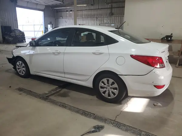 KMHCT4AE4HU291821 2017 HYUNDAI ACCENT - Image 2
