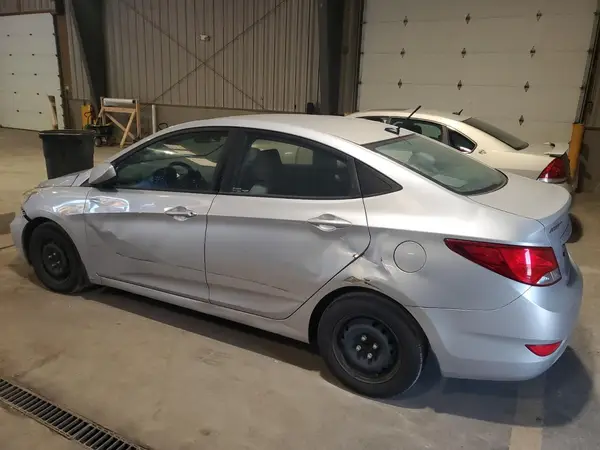 KMHCT4AE4HU293066 2017 HYUNDAI ACCENT - Image 2
