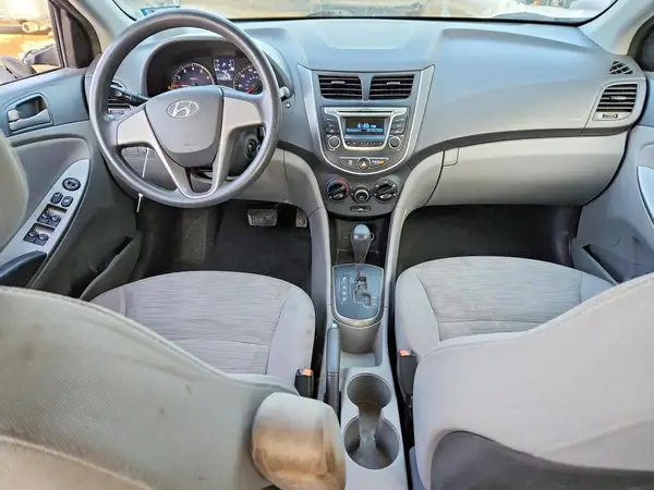 KMHCT4AE4HU297831 2017 HYUNDAI ACCENT - Image 8