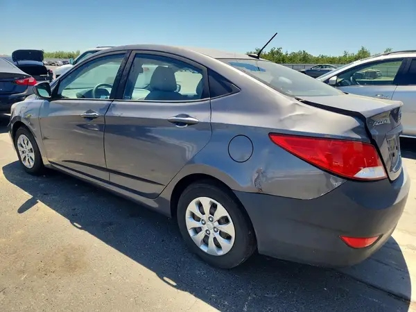 KMHCT4AE4HU299627 2017 HYUNDAI ACCENT - Image 2