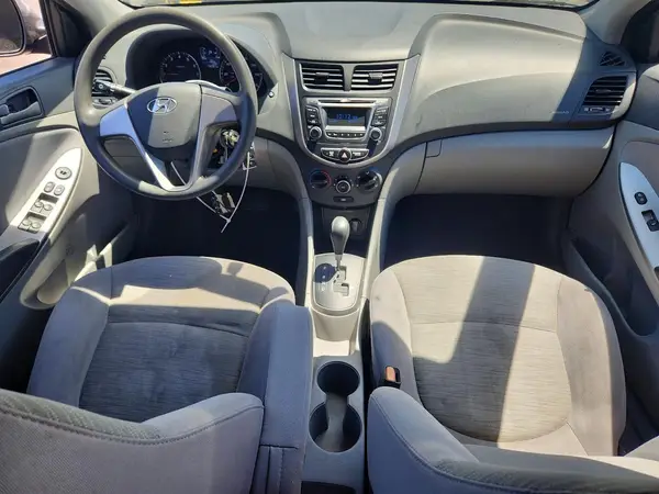 KMHCT4AE4HU299627 2017 HYUNDAI ACCENT - Image 8