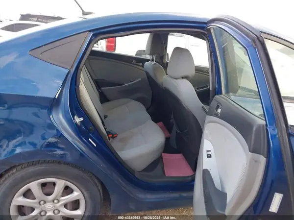 KMHCT4AE4HU306799 2017 HYUNDAI ACCENT - Image 8