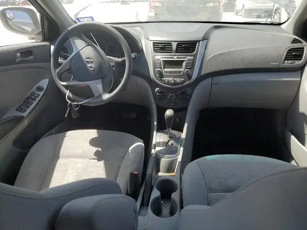 KMHCT4AE4HU310352 2017 HYUNDAI ACCENT - Image 8