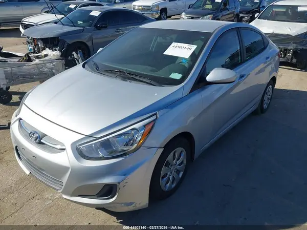 KMHCT4AE4HU311968 2017 HYUNDAI ACCENT - Image 2