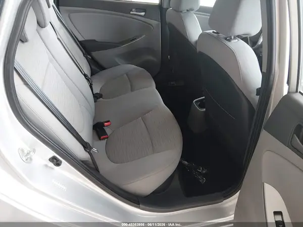 KMHCT4AE4HU330939 2017 HYUNDAI ACCENT - Image 8
