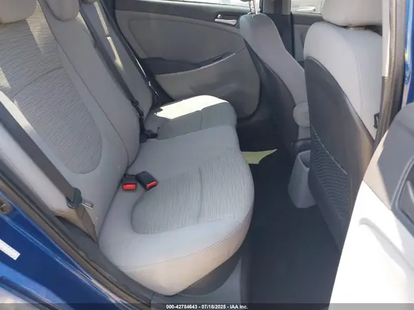 KMHCT4AE4HU332528 2017 HYUNDAI ACCENT - Image 8