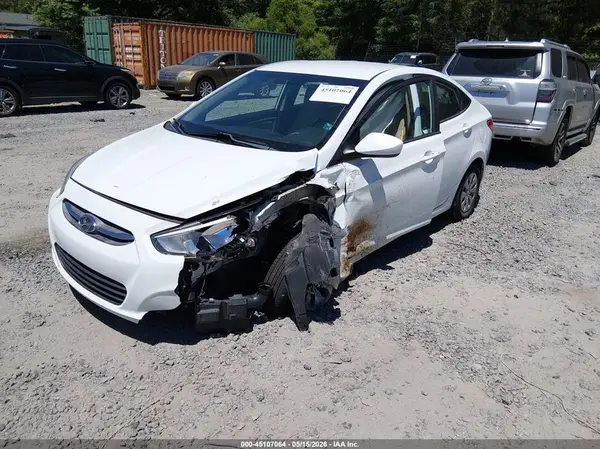 KMHCT4AE4HU342976 2017 HYUNDAI ACCENT - Image 2