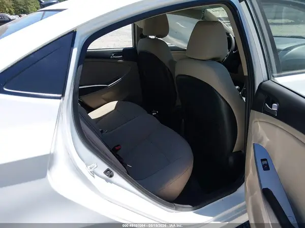 KMHCT4AE4HU342976 2017 HYUNDAI ACCENT - Image 8