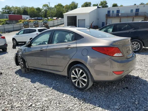 KMHCT4AE4HU357459 2017 HYUNDAI ACCENT - Image 2