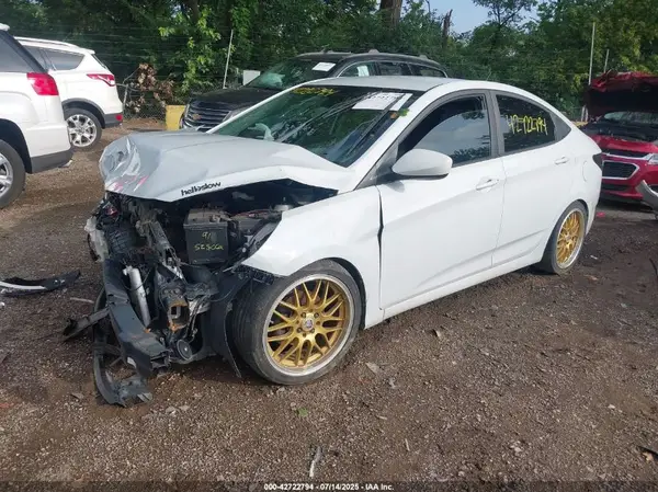 KMHCT4AE4HU361804 2017 HYUNDAI ACCENT - Image 2