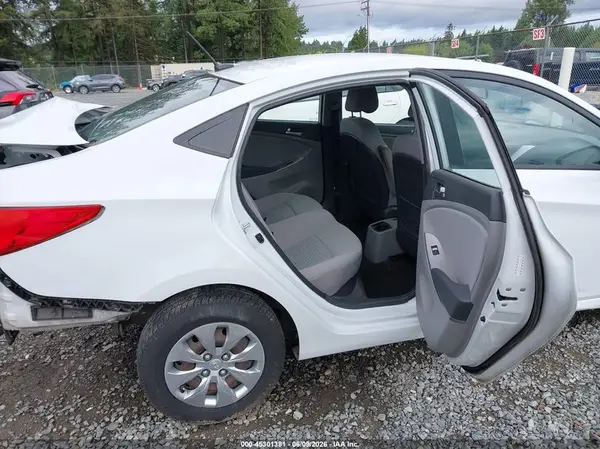 KMHCT4AE4HU362452 2017 HYUNDAI ACCENT - Image 8