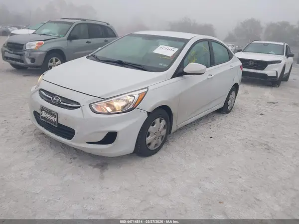 KMHCT4AE4HU362774 2017 HYUNDAI ACCENT - Image 2