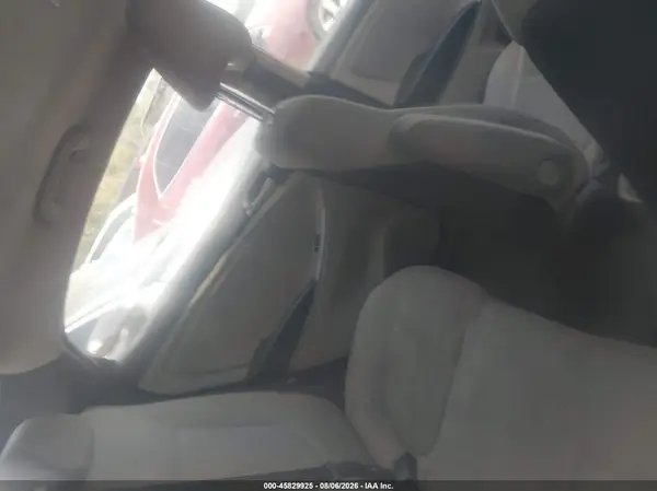 KMHCT4AE4HU366632 2017 HYUNDAI ACCENT - Image 8