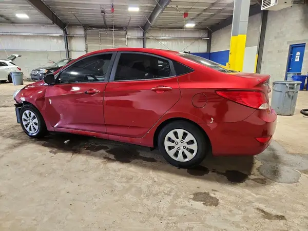 KMHCT4AE4HU369093 2017 HYUNDAI ACCENT - Image 2
