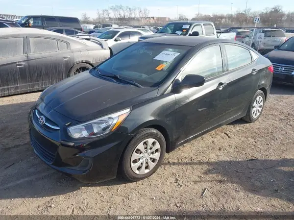 KMHCT4AE4HU385293 2017 HYUNDAI ACCENT - Image 2