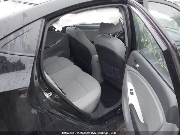 KMHCT4AE5GU031457 2016 HYUNDAI ACCENT - Image 8