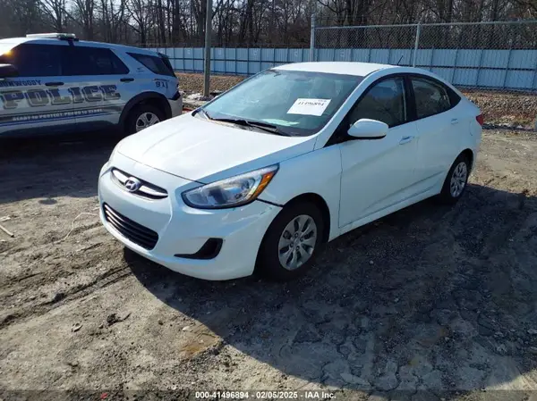 KMHCT4AE5GU045939 2016 HYUNDAI ACCENT - Image 2