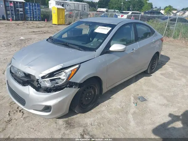KMHCT4AE5GU051661 2016 HYUNDAI ACCENT - Image 2