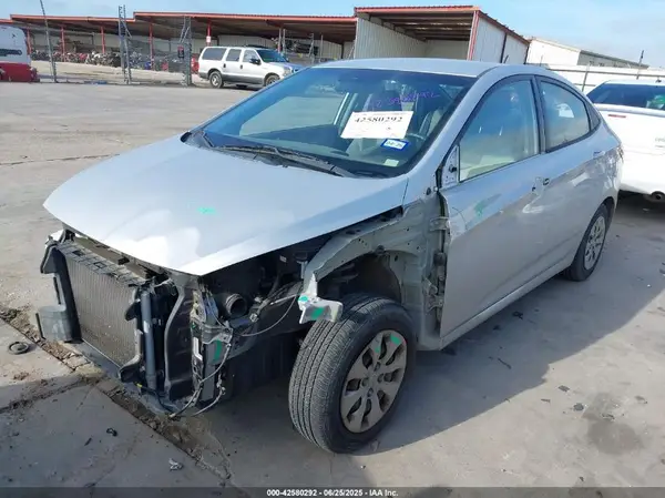 KMHCT4AE5GU057413 2016 HYUNDAI ACCENT - Image 2