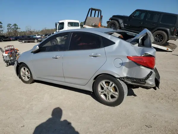 KMHCT4AE5GU059405 2016 HYUNDAI ACCENT - Image 2
