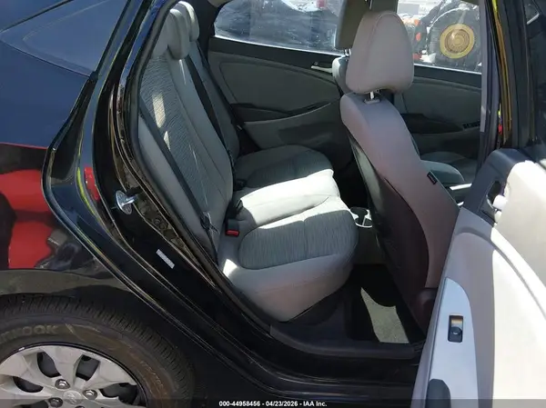 KMHCT4AE5GU067200 2016 HYUNDAI ACCENT - Image 8
