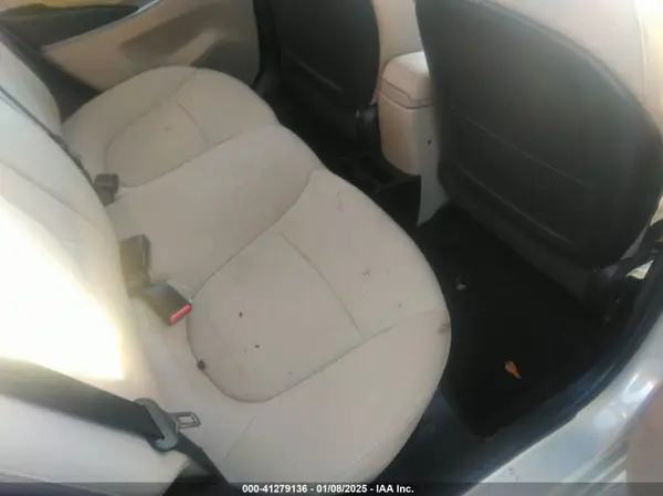 KMHCT4AE5GU093862 2016 HYUNDAI ACCENT - Image 8