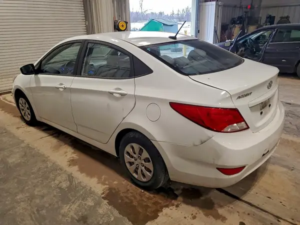 KMHCT4AE5GU106741 2016 HYUNDAI ACCENT - Image 2