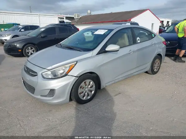 KMHCT4AE5GU106853 2016 HYUNDAI ACCENT - Image 2