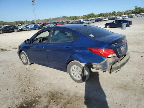 KMHCT4AE5GU107565 2016 HYUNDAI ACCENT - Image 2