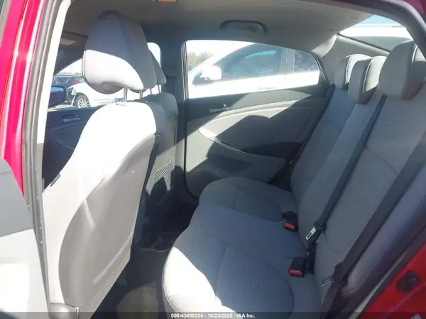KMHCT4AE5GU116010 2016 HYUNDAI ACCENT - Image 8
