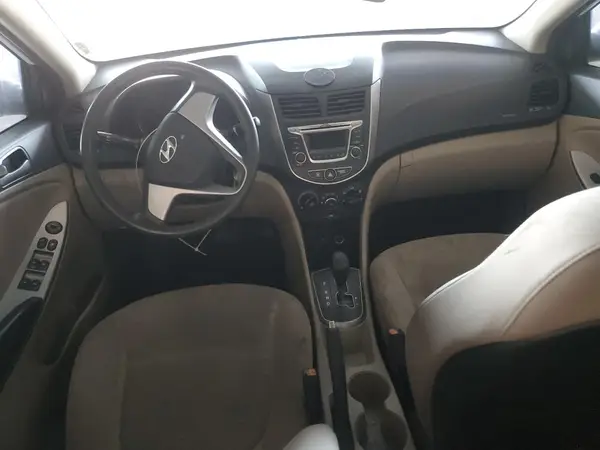 KMHCT4AE5GU122129 2016 HYUNDAI ACCENT - Image 8